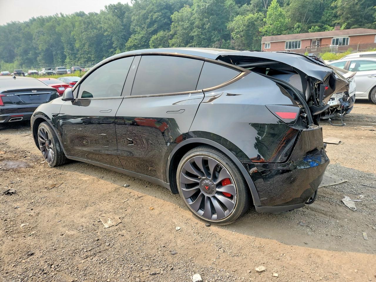 2024 TESLA MODEL Y — снимка 2
