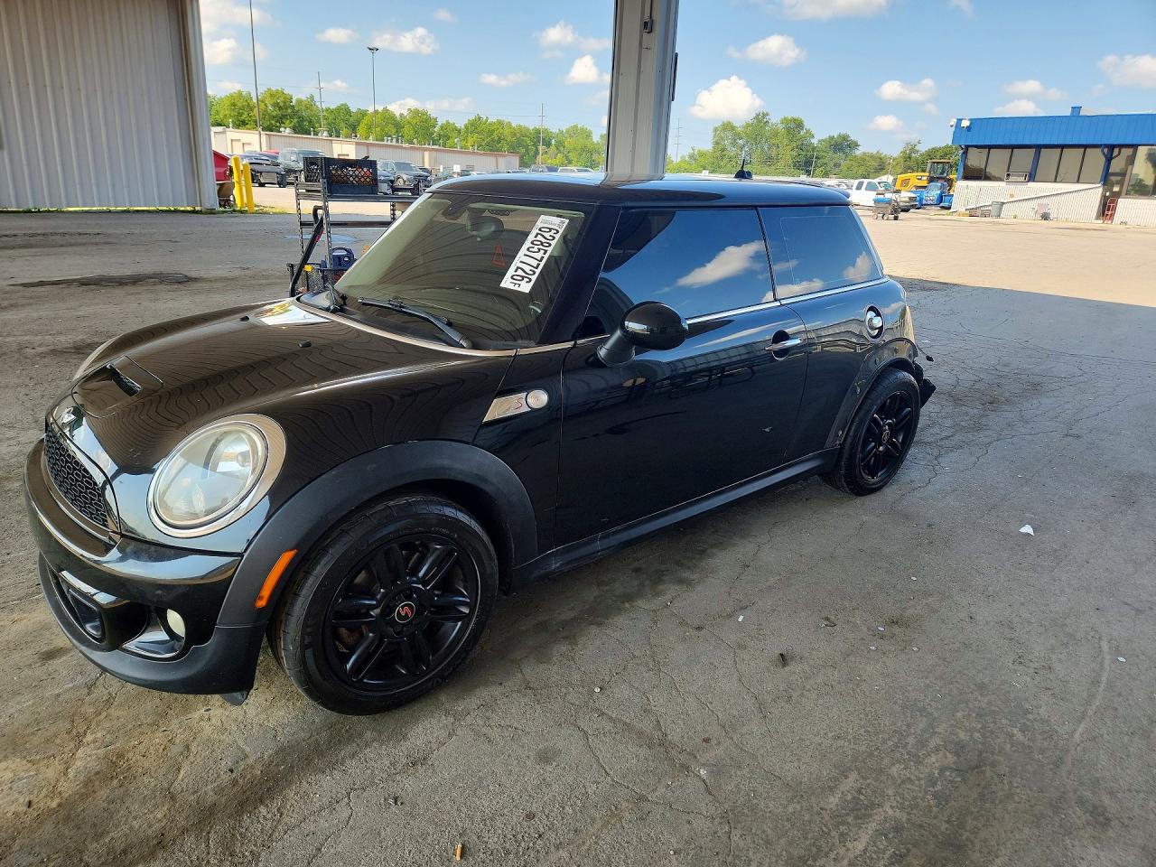 2013 MINI COOPER S