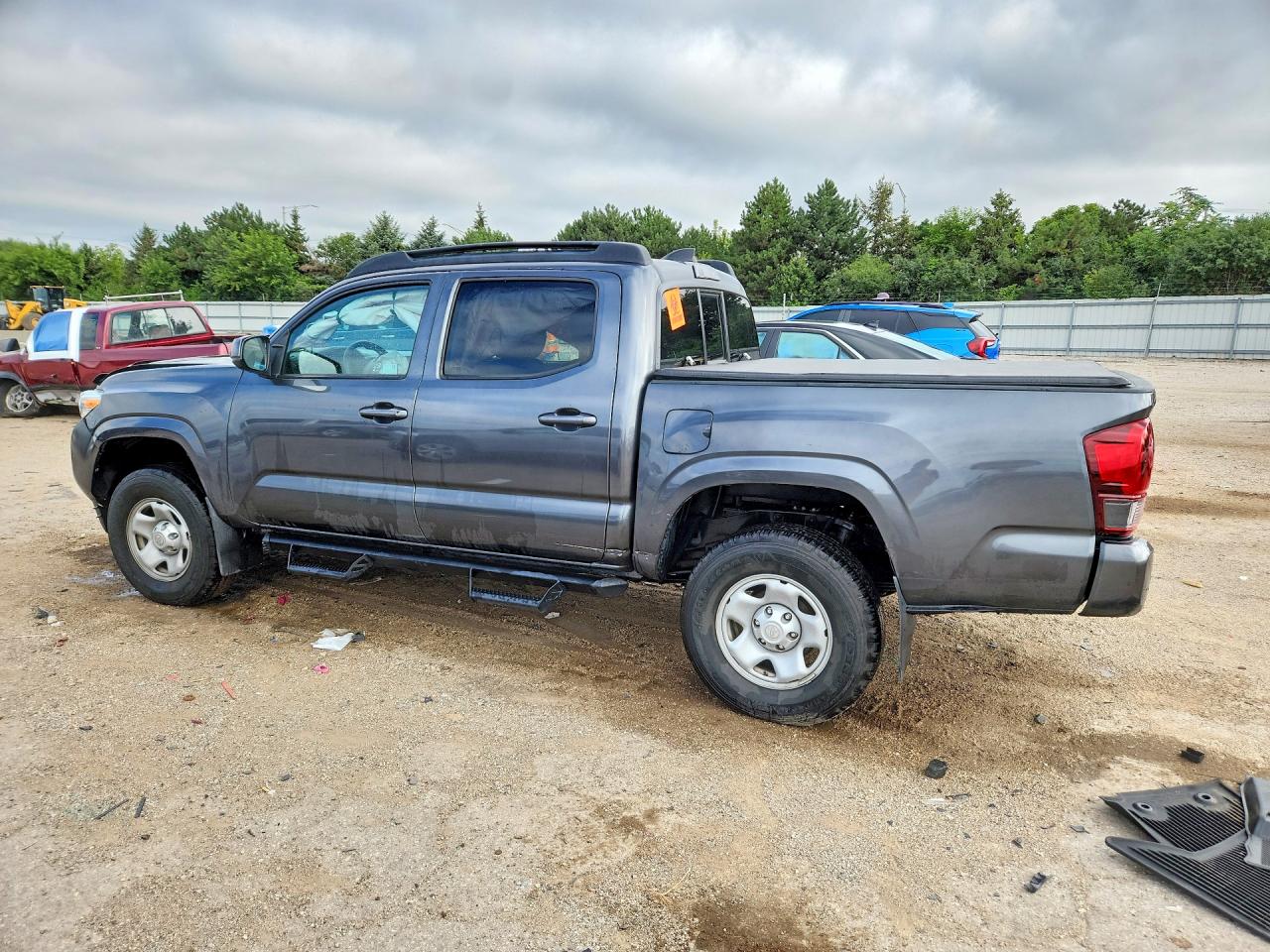 2023 TOYOTA TACOMA SR V6 — снимка 2