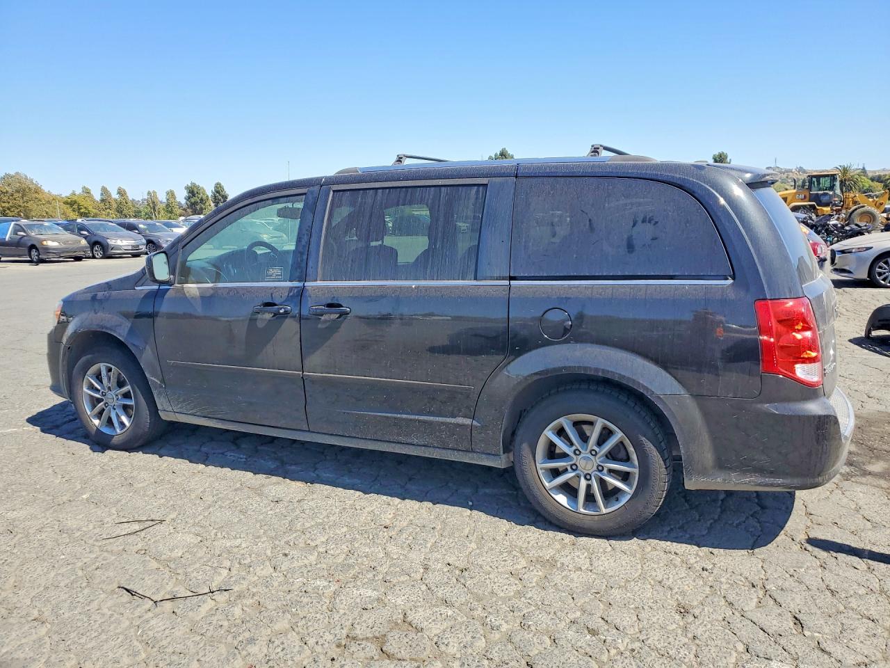 2017 DODGE GRAND CARAVAN SXT — снимка 2