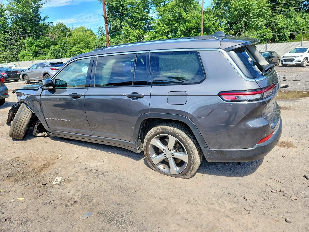 2021 JEEP GRAND CHEROKEE L LIMITED — снимка 2