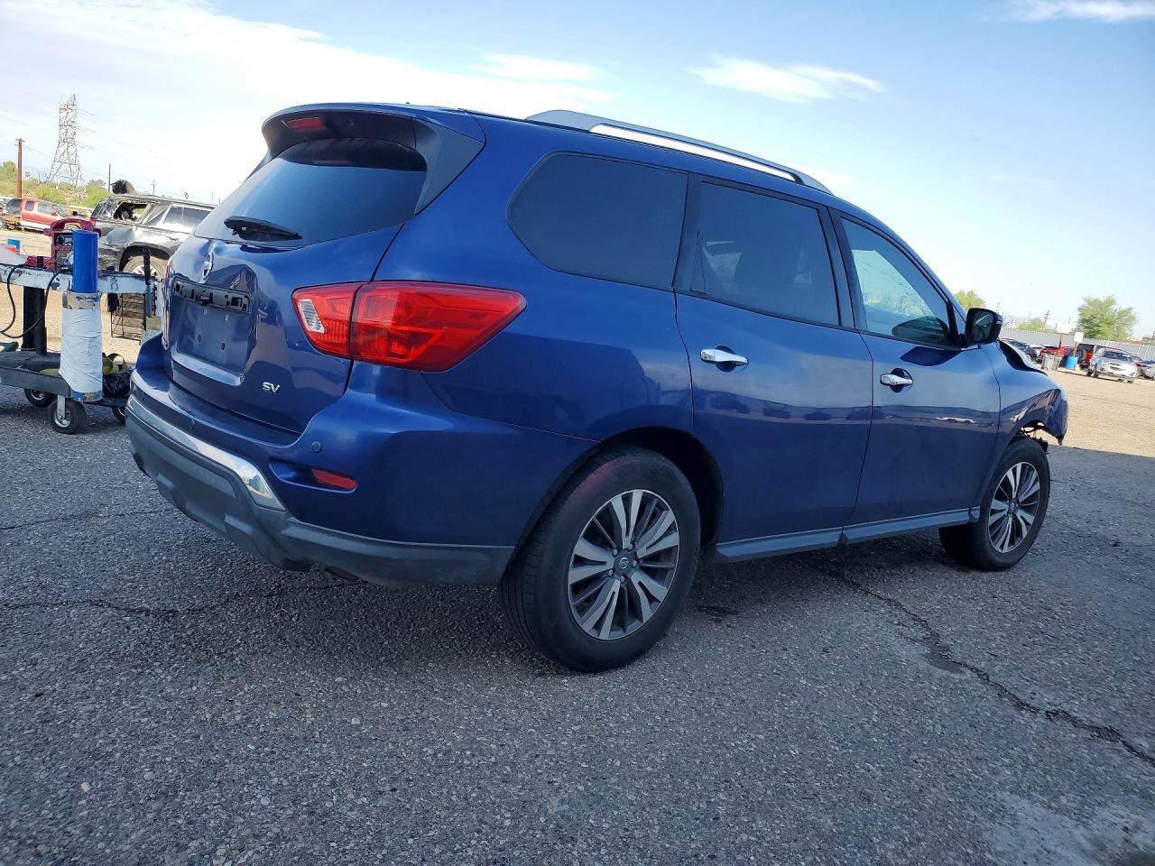 2017 NISSAN PATHFINDER SV — снимка 3