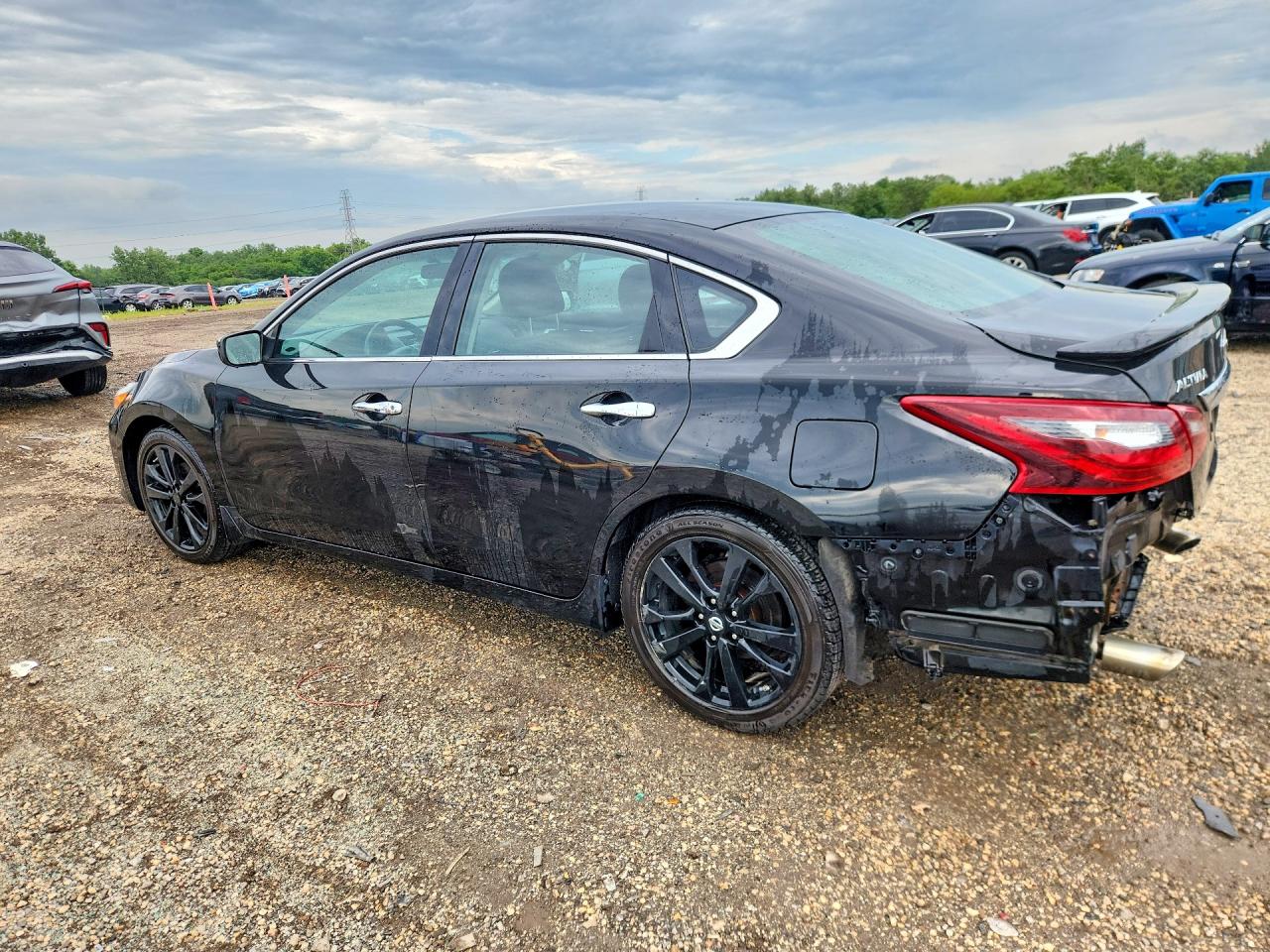 2017 NISSAN ALTIMA 2.5 SR — снимка 2
