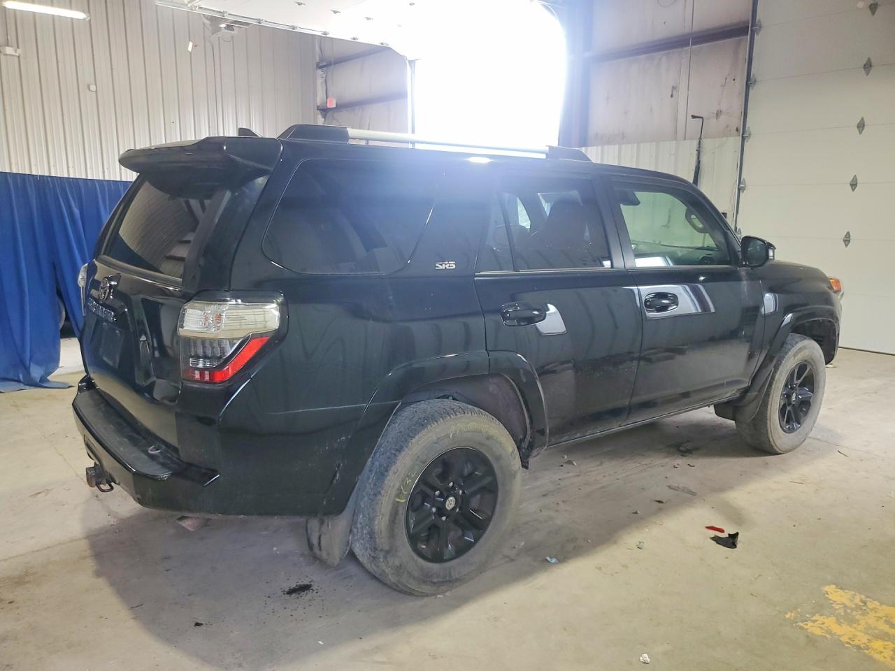 2021 TOYOTA 4RUNNER SR5 — снимка 3