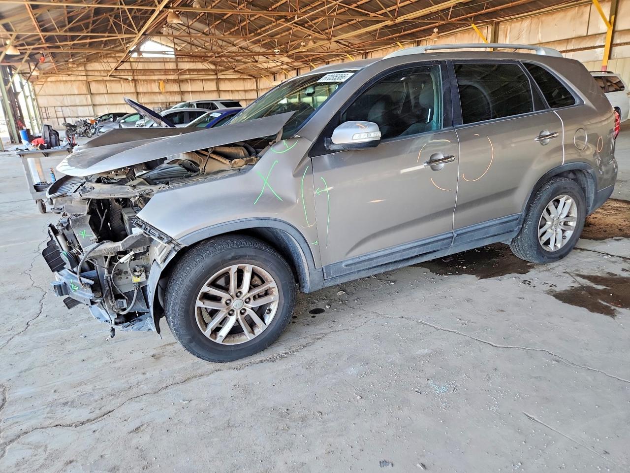 2015 KIA SORENTO LX
