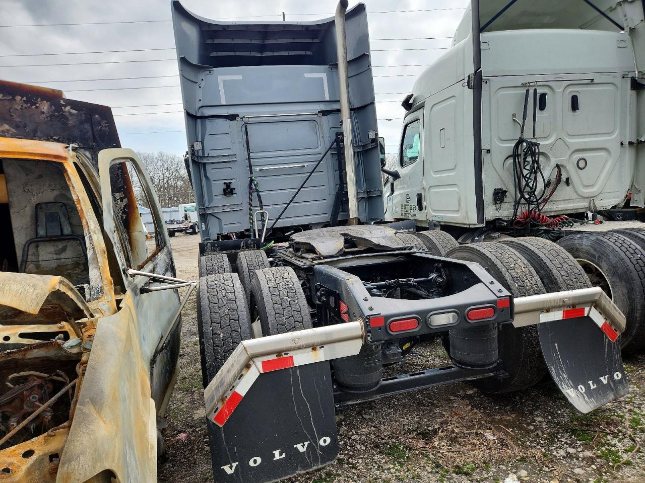 2026 VOLVO VNR — снимка 3