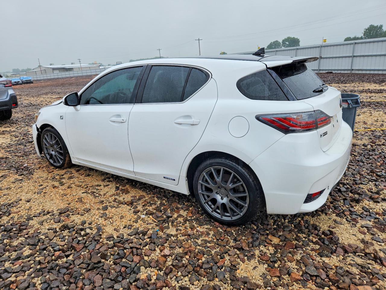 2015 LEXUS CT 200 — снимка 2
