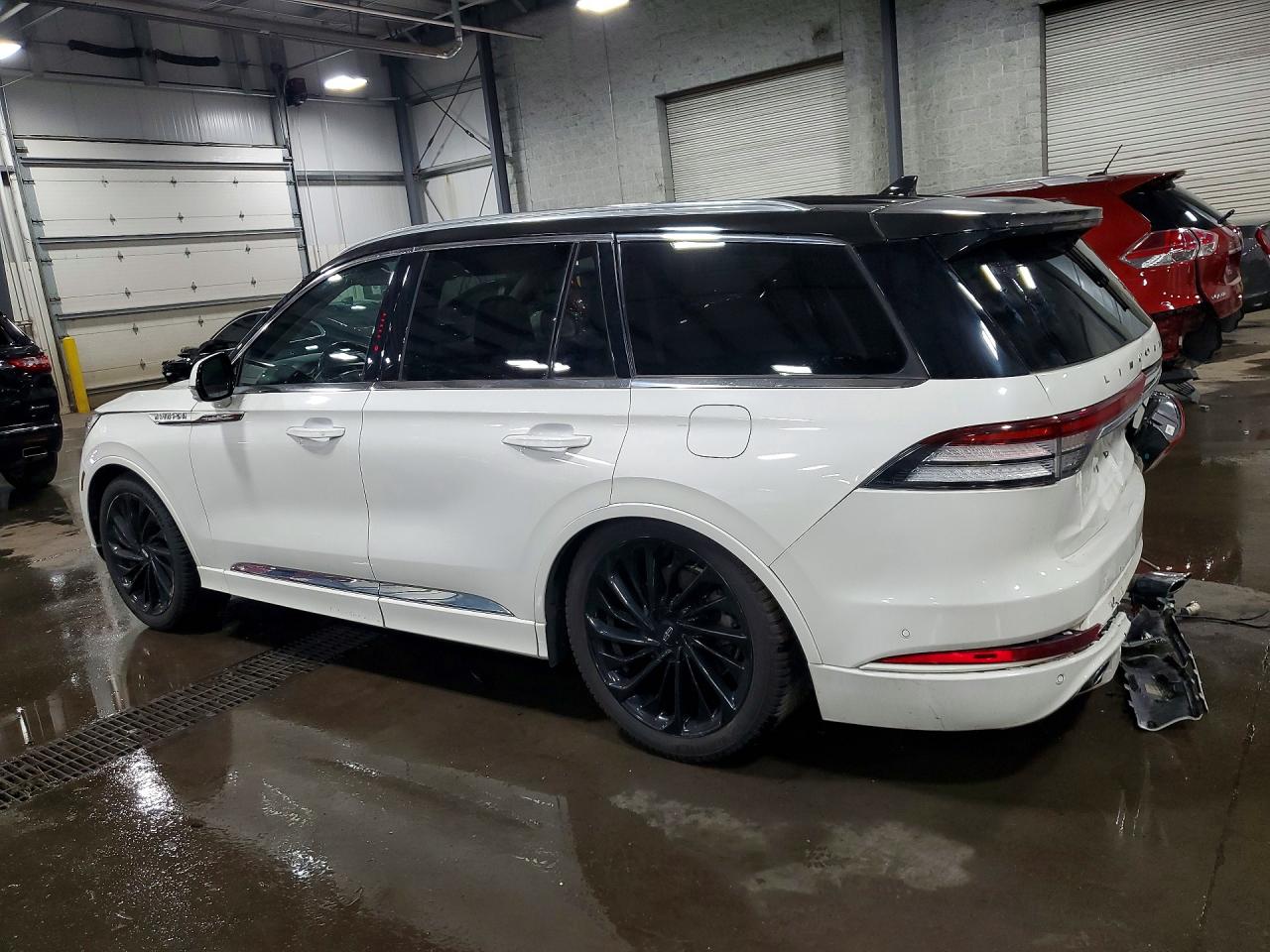 2022 LINCOLN AVIATOR RESERVE — снимка 2