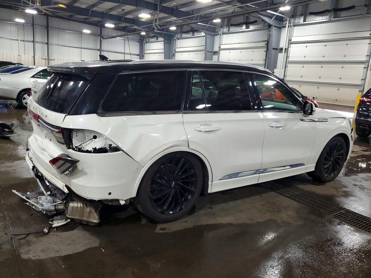 2022 LINCOLN AVIATOR RESERVE — снимка 3