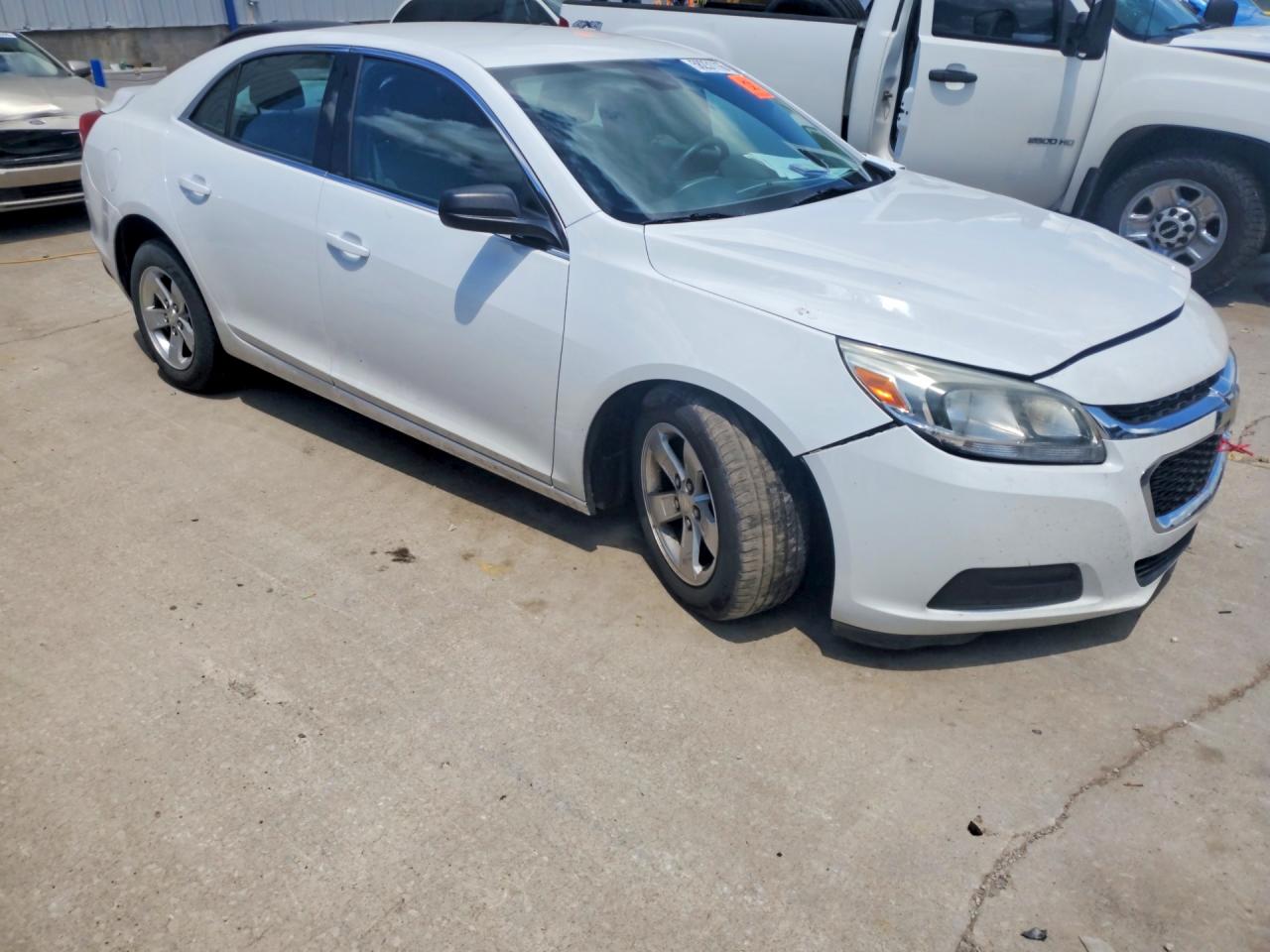 2015 CHEVROLET MALIBU LS — снимка 4