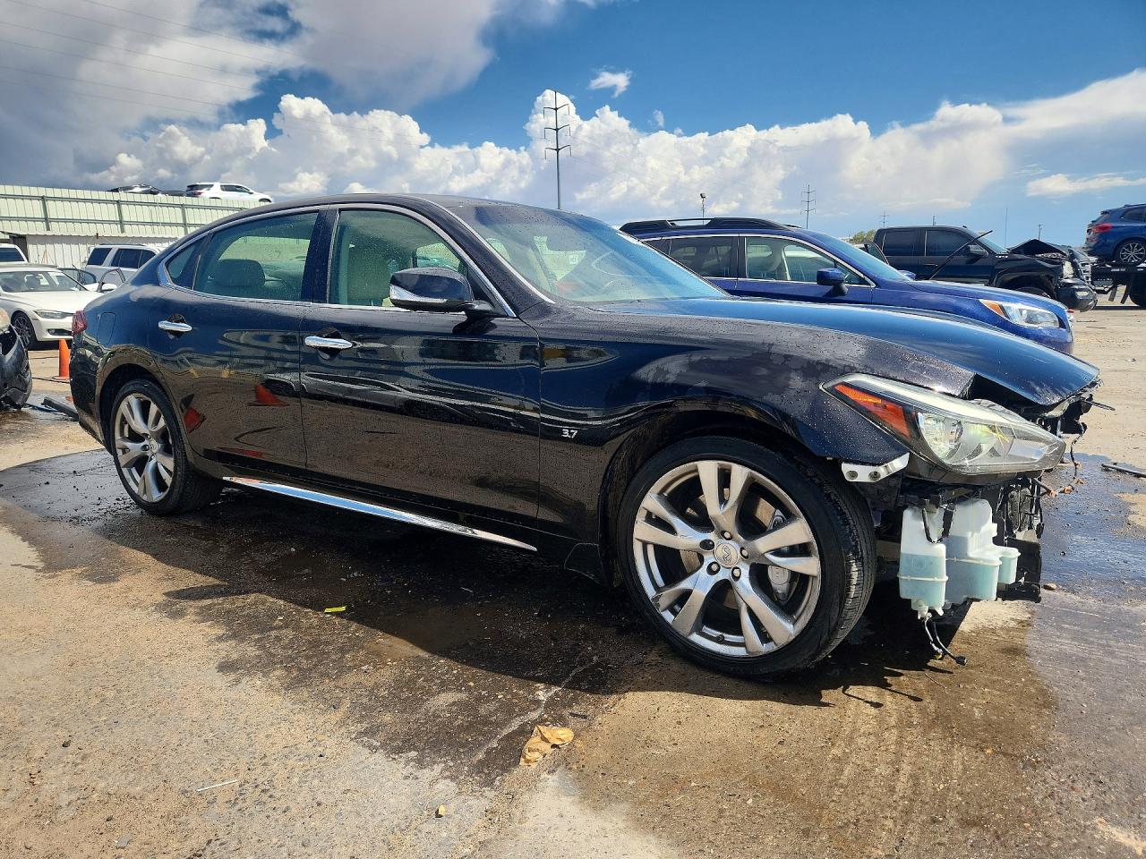 2015 INFINITI Q70L 3.7 — снимка 4