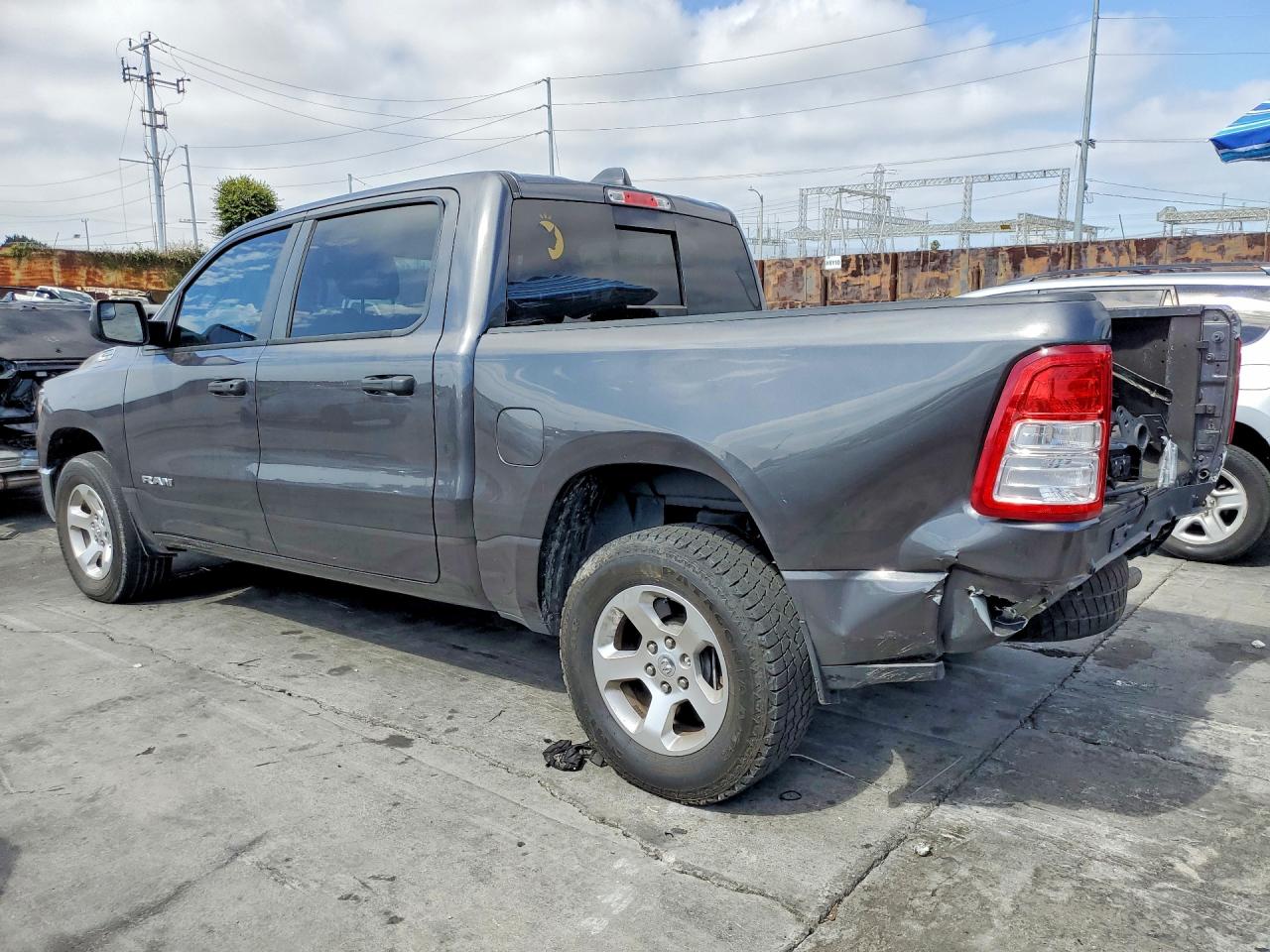 2019 RAM 1500 TRADESMAN — снимка 2