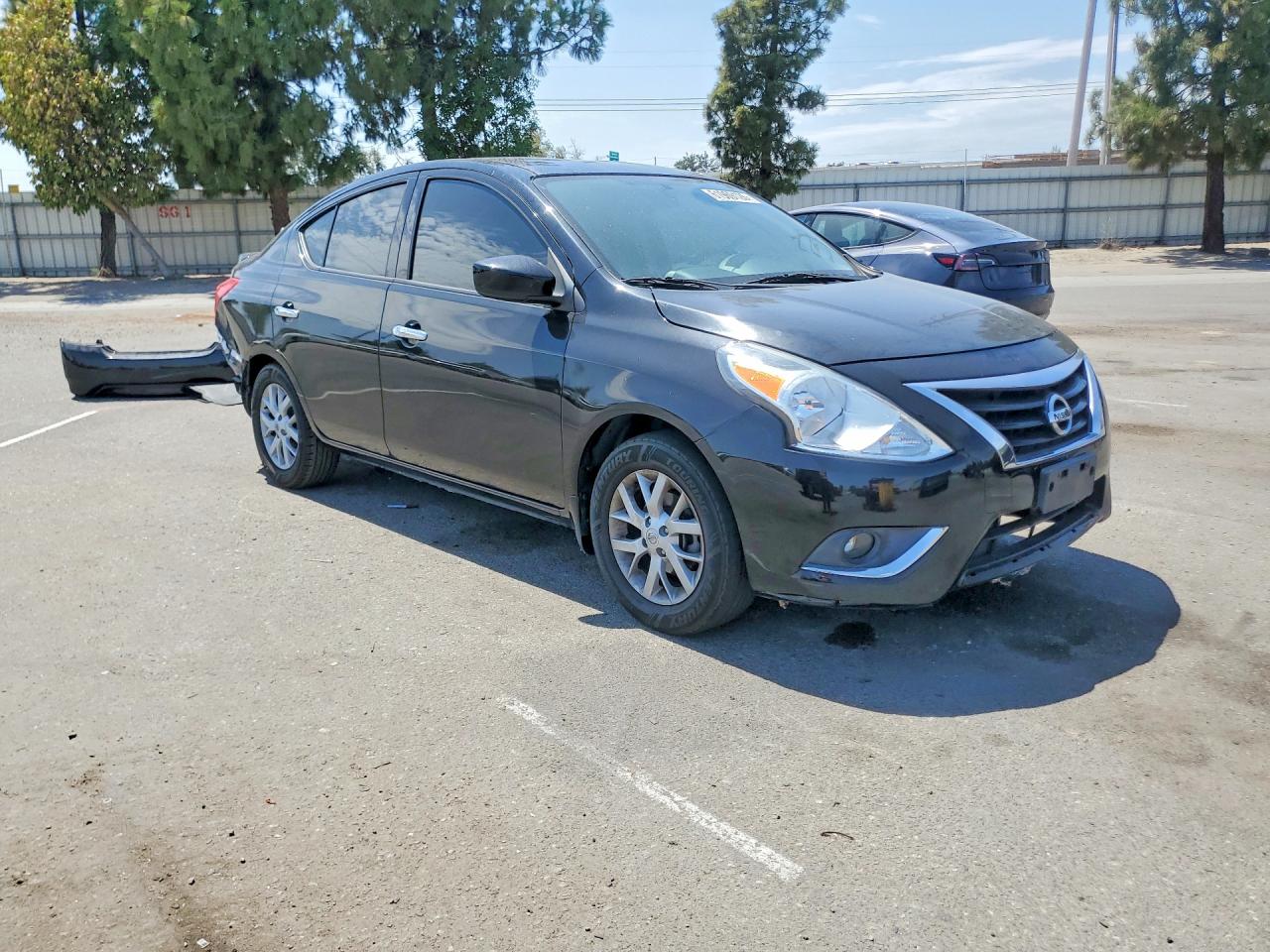 2017 NISSAN VERSA 1.6 S — снимка 4