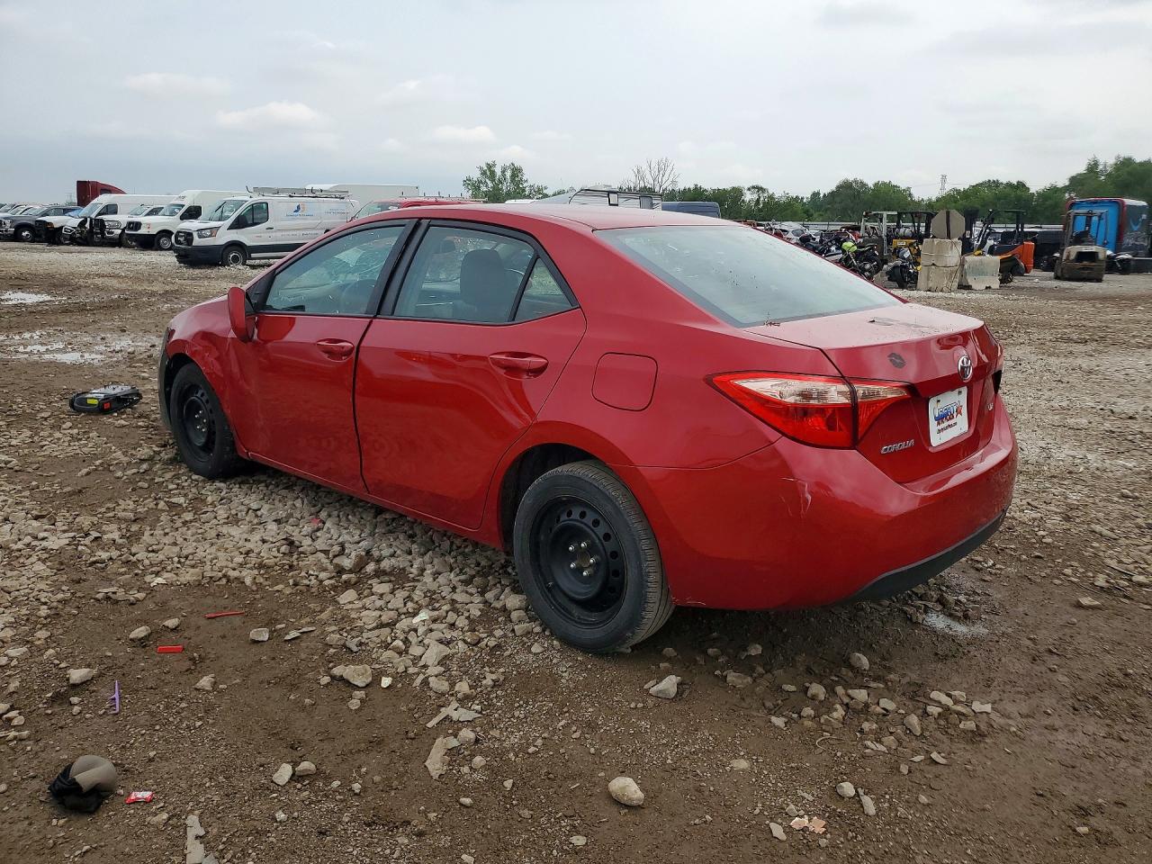 2018 TOYOTA COROLLA LE — снимка 2