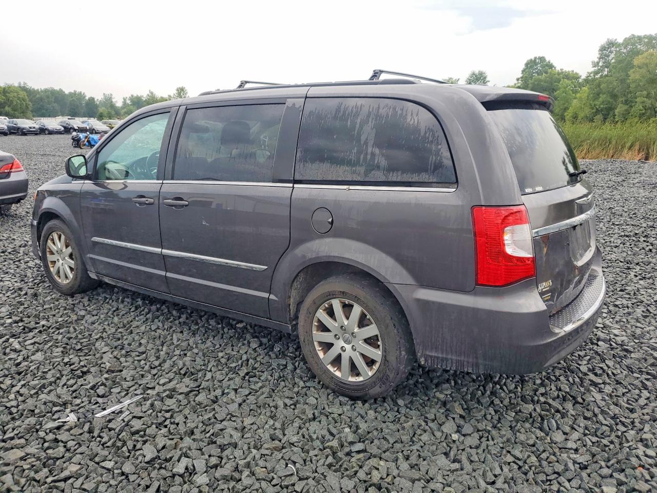 2015 CHRYSLER TOWN & COUNTRY TOURING — снимка 2