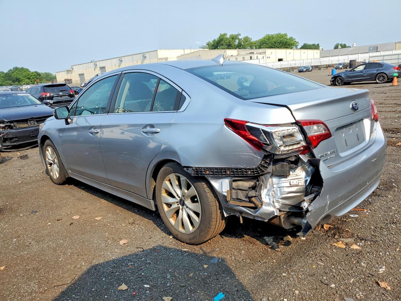 2017 SUBARU LEGACY 2.5I PREMIUM — снимка 2