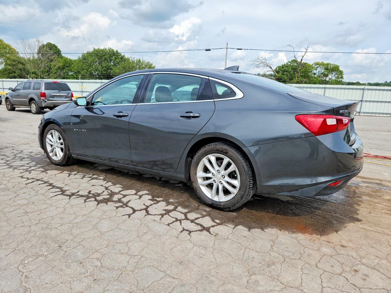 2017 CHEVROLET MALIBU LT — снимка 2
