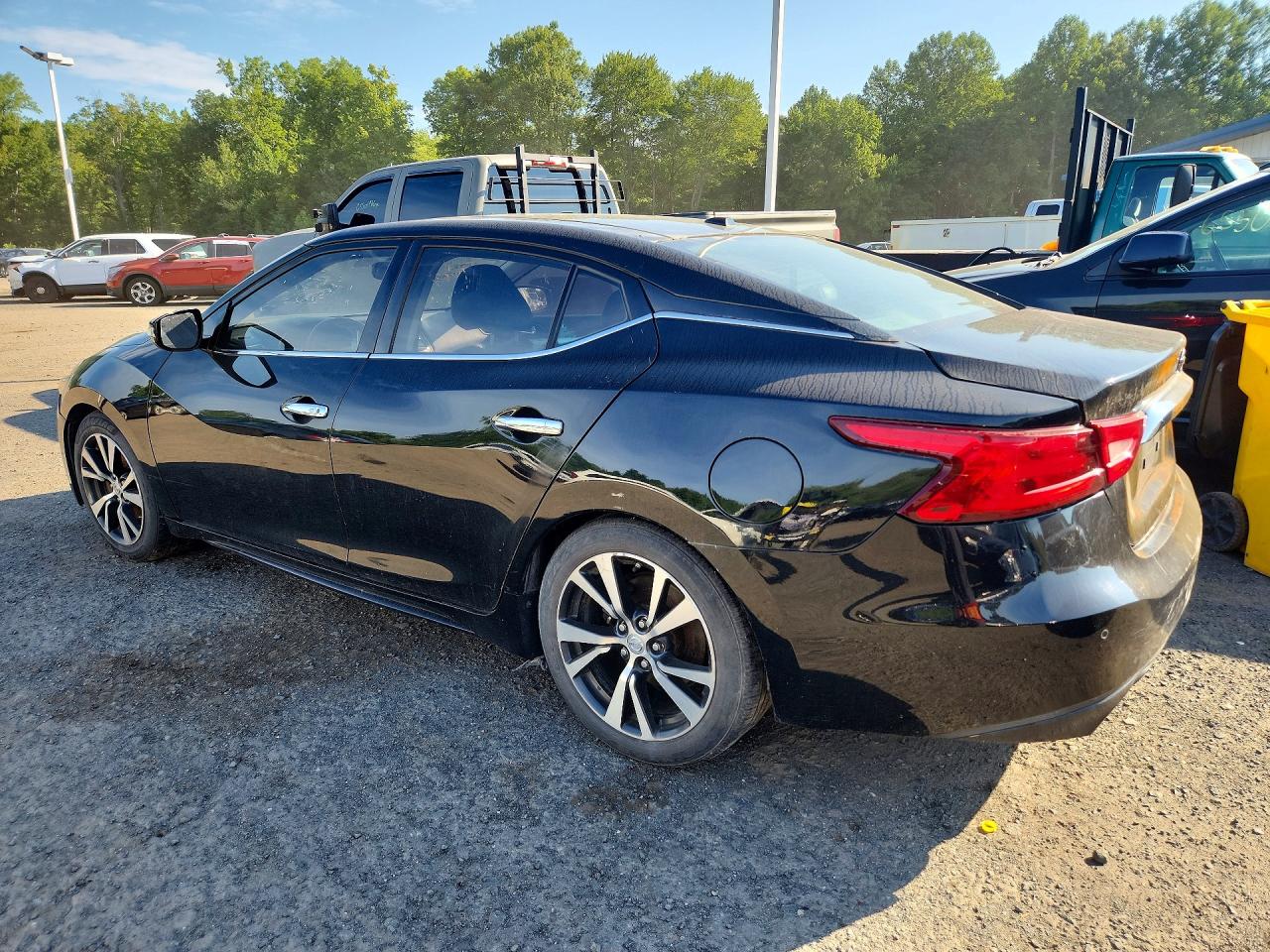 2017 NISSAN MAXIMA 3.5 SL — снимка 2