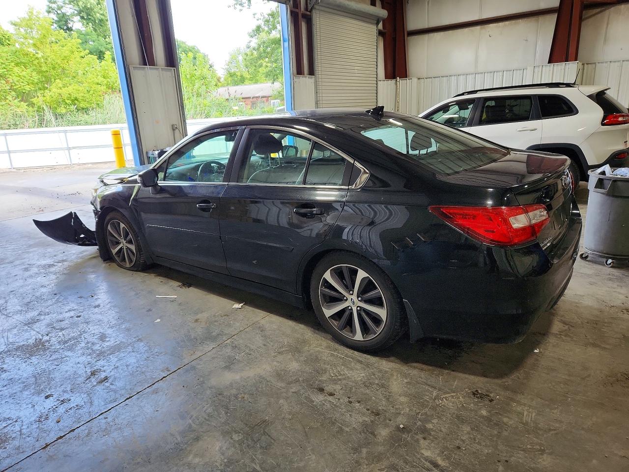 2016 SUBARU LEGACY 2.5I LIMITED — снимка 2