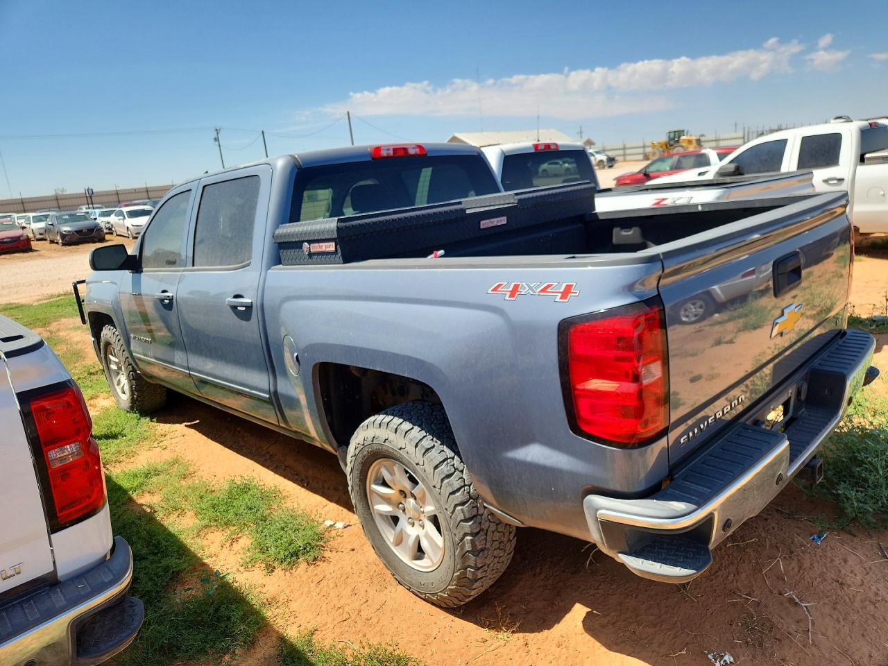 2015 CHEVROLET SILVERADO K1500 LT — снимка 2