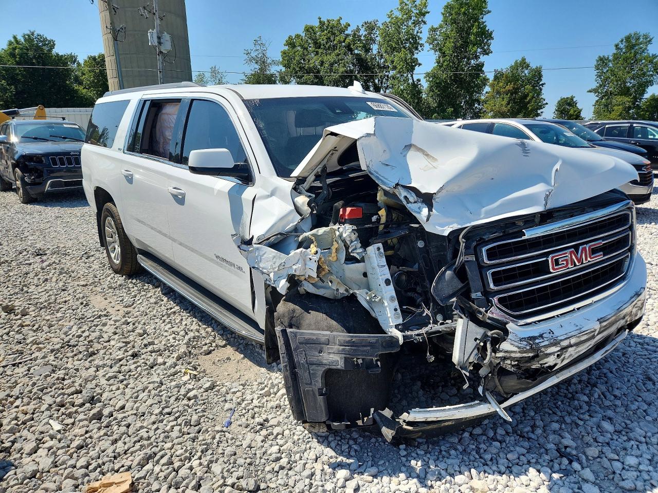 2017 GMC YUKON XL K1500 SLT — снимка 4