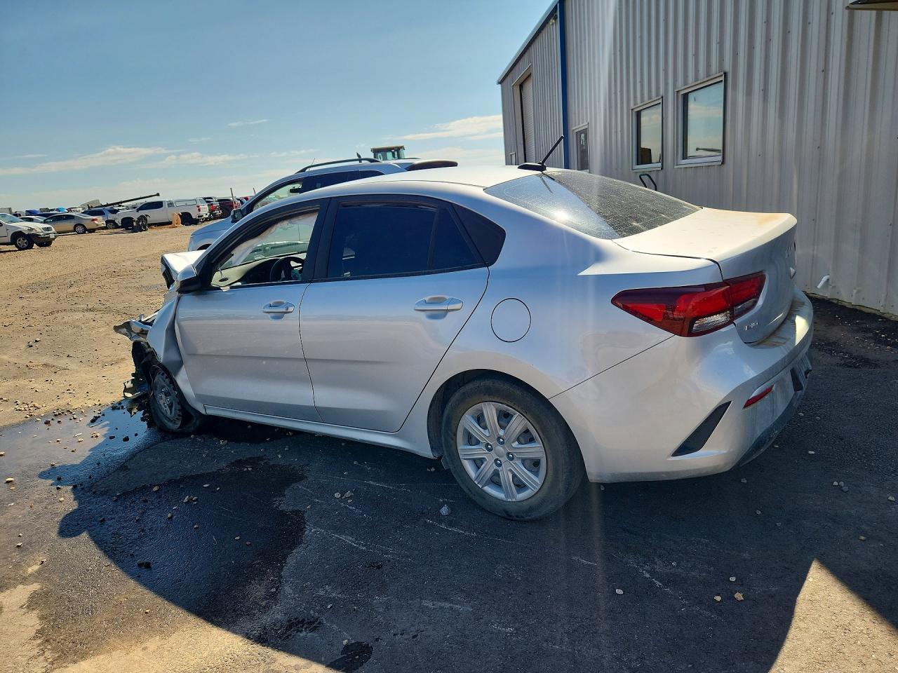 2023 KIA RIO S — снимка 2