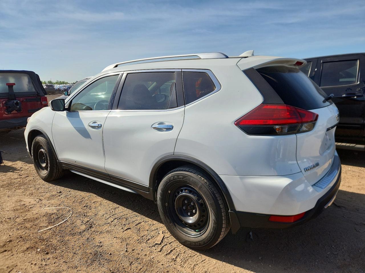 2017 NISSAN ROGUE S — снимка 2