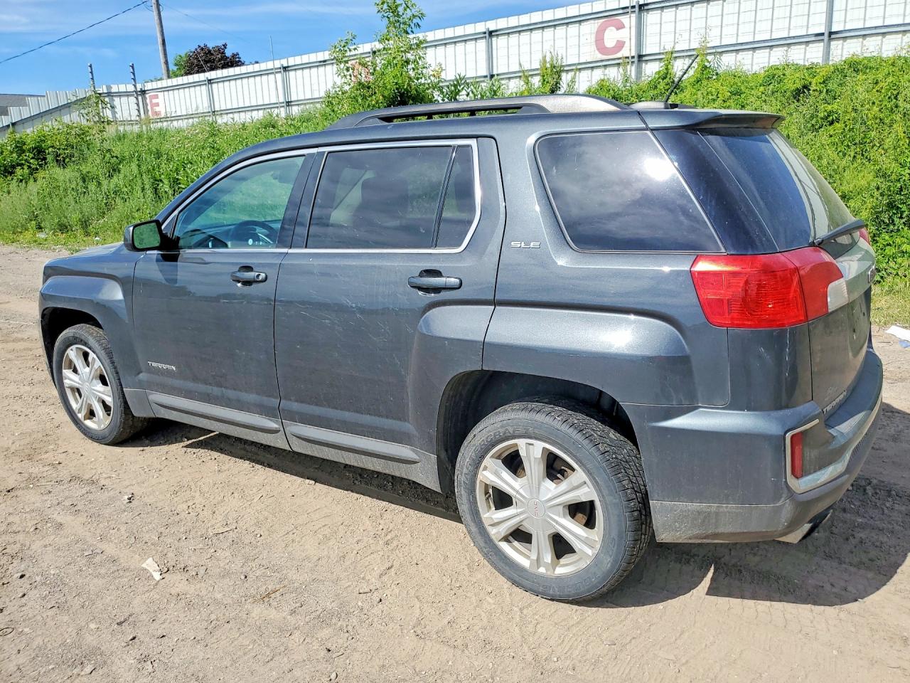 2017 GMC TERRAIN SLE — снимка 2