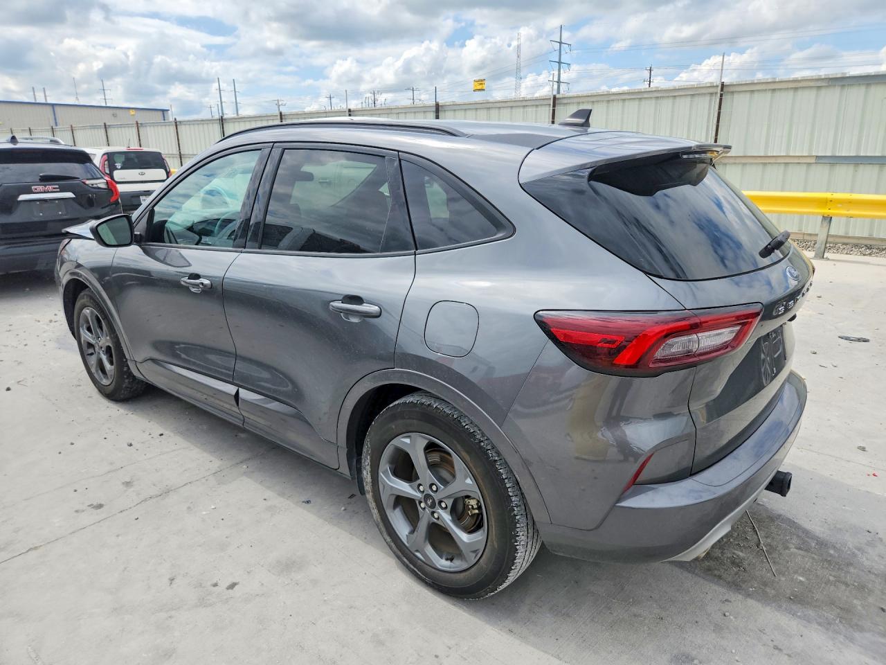 2024 FORD ESCAPE ST LINE — снимка 2
