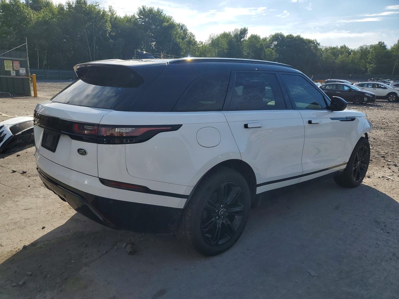 2020 LAND ROVER RANGE ROVER VELAR R-DYNAMIC S — снимка 3