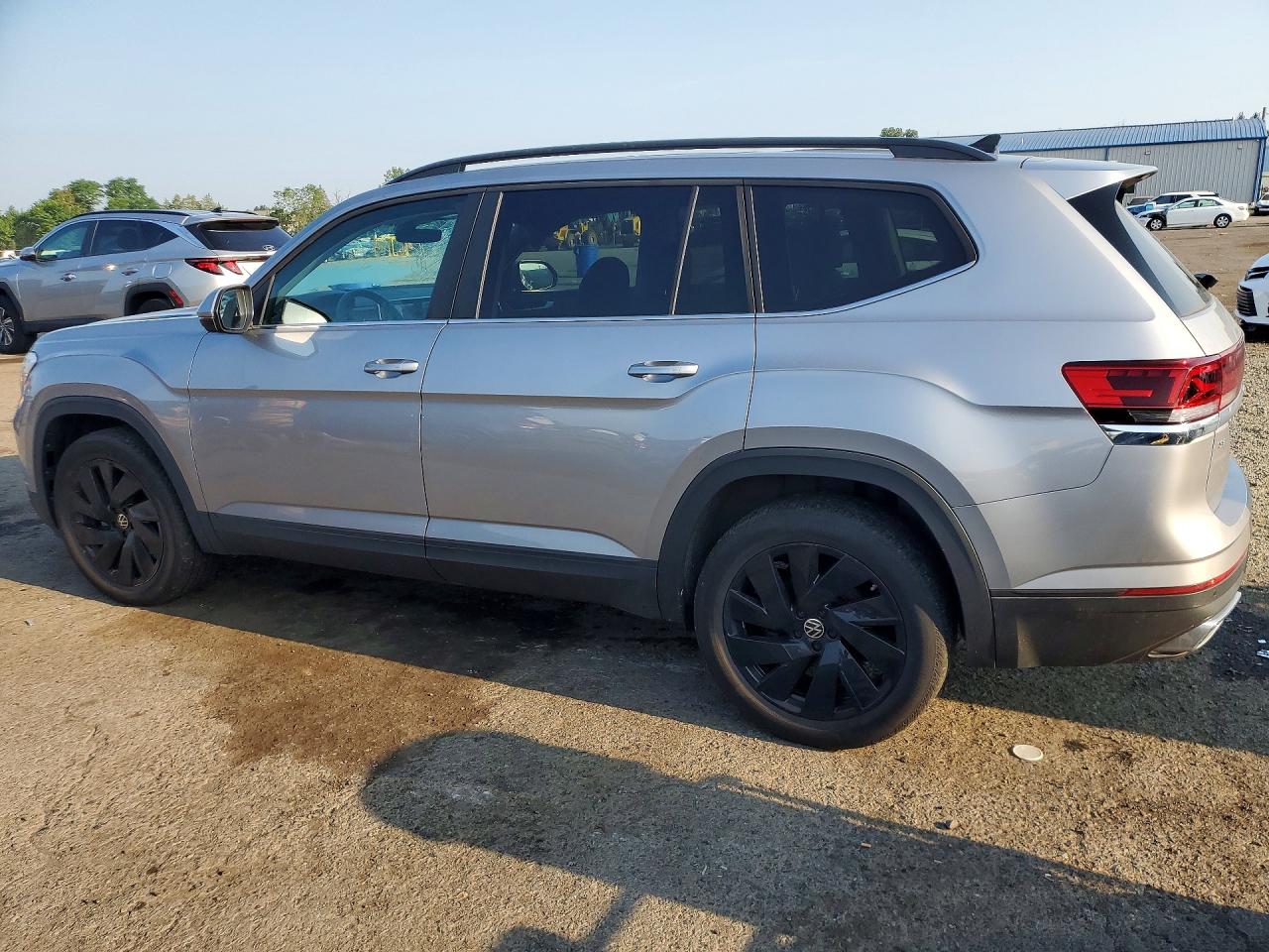 2024 VOLKSWAGEN ATLAS SE — снимка 2