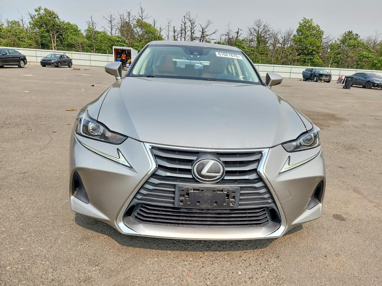 2018 LEXUS IS 300 — снимка 5