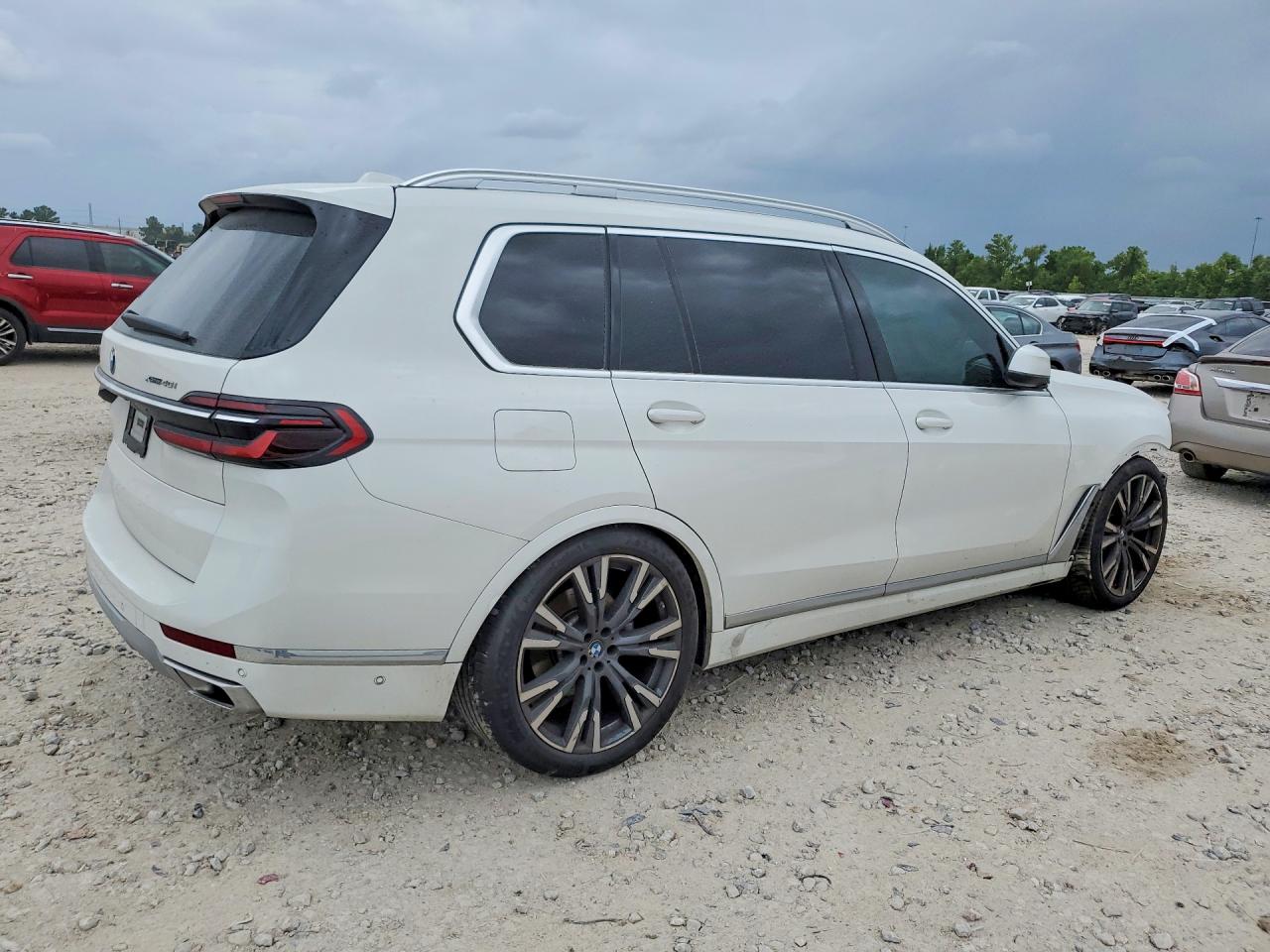 2025 BMW X7 XDRIVE40I — снимка 3
