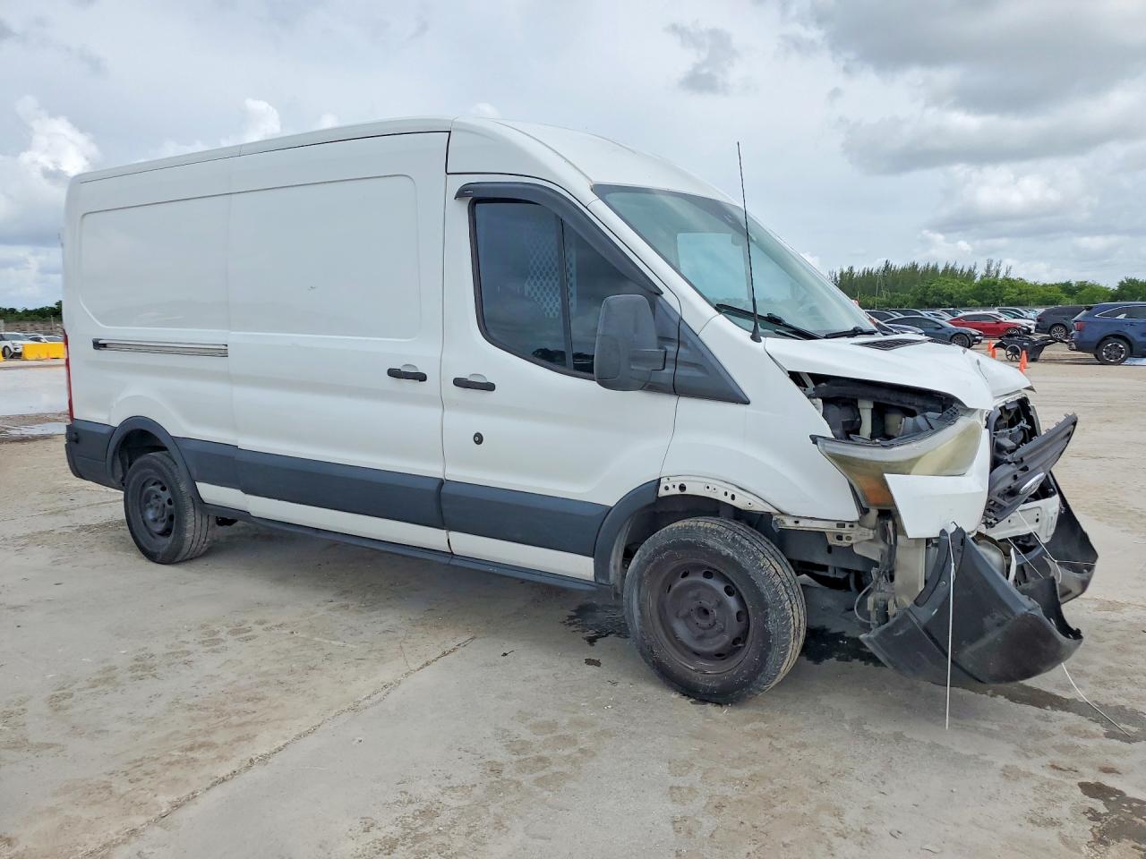 2015 FORD TRANSIT T-250 — снимка 4