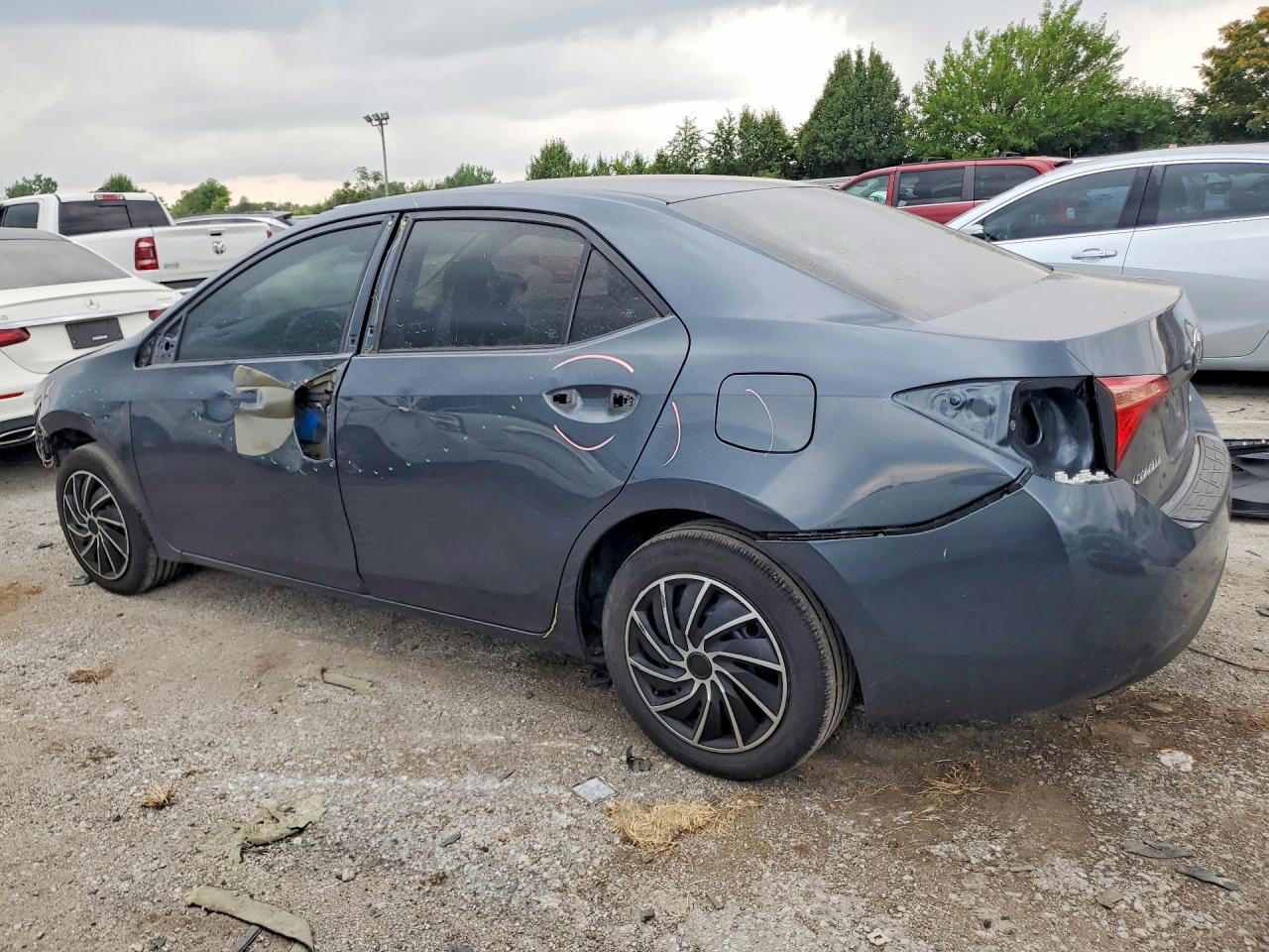 2019 TOYOTA COROLLA LE — снимка 2