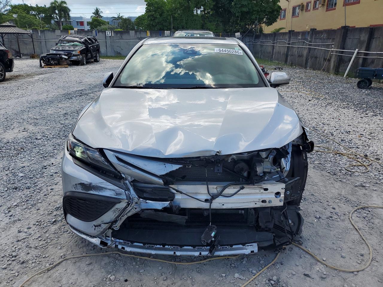 2024 TOYOTA CAMRY HYBRID SE — снимка 5