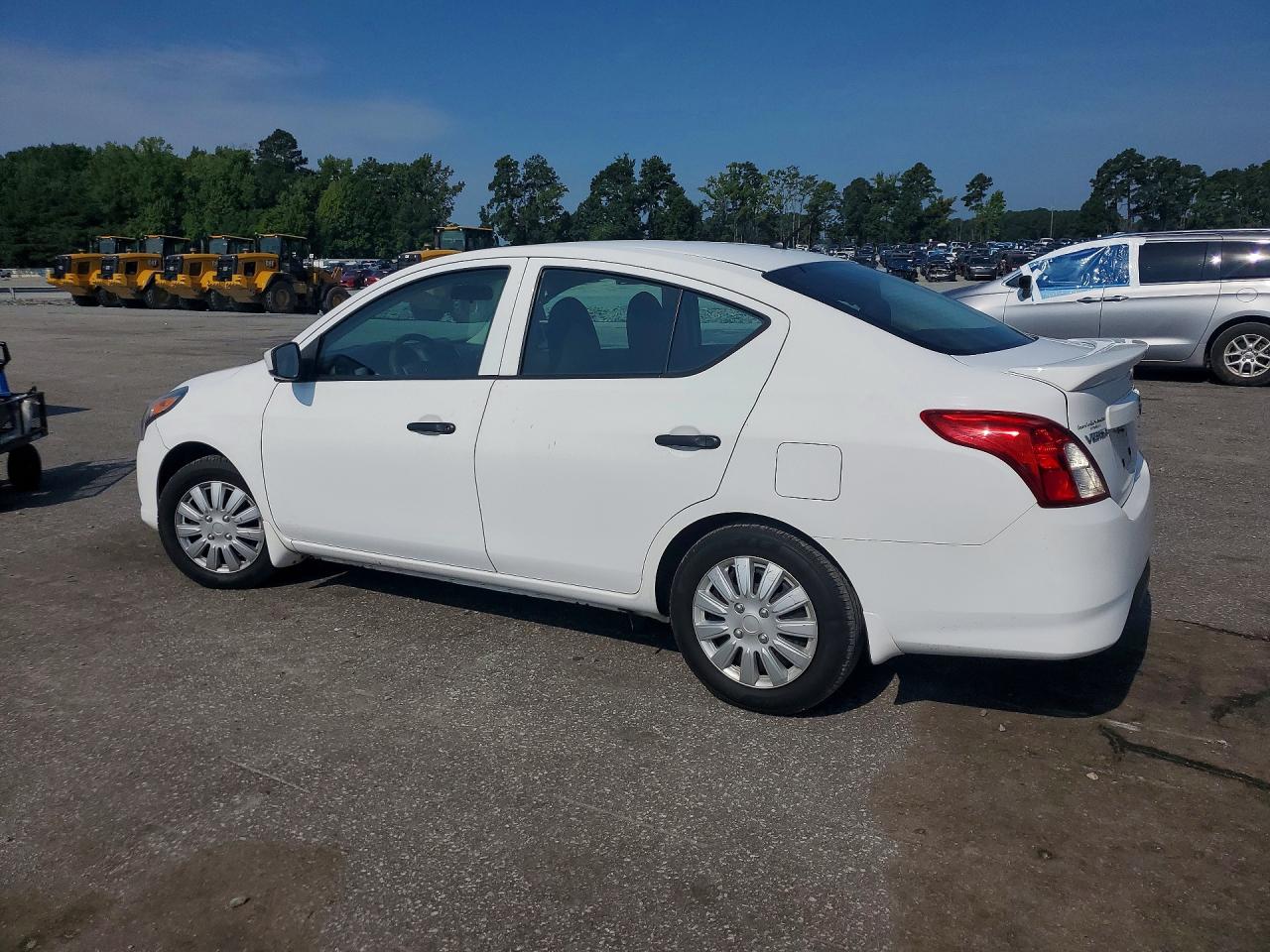 2017 NISSAN VERSA 1.6 S PLUS — снимка 2