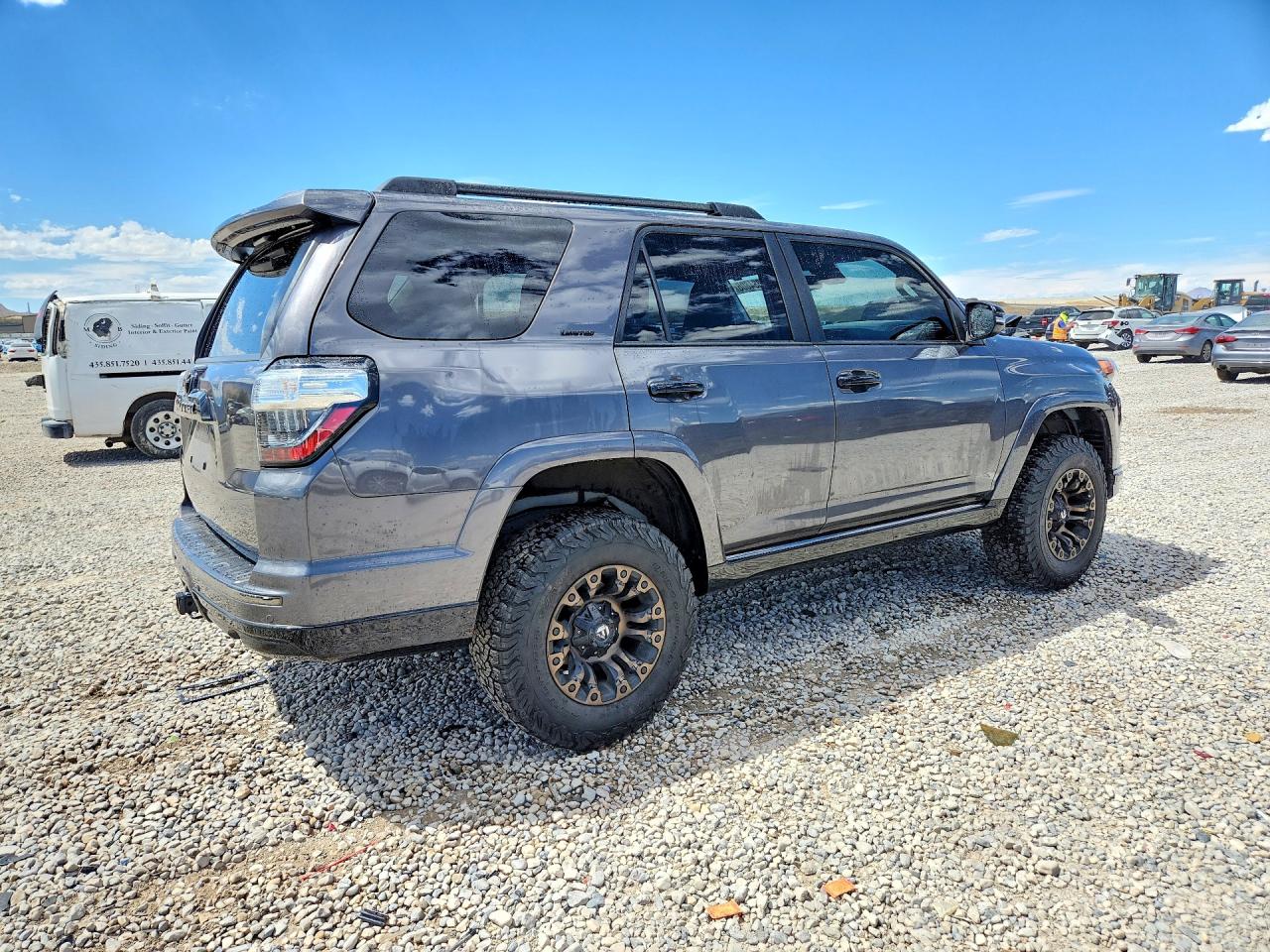 2021 TOYOTA 4RUNNER NIGHTSHADE EDITION — снимка 3