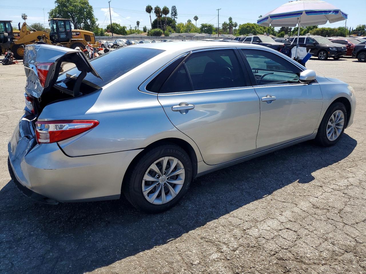 2017 TOYOTA CAMRY LE — снимка 3