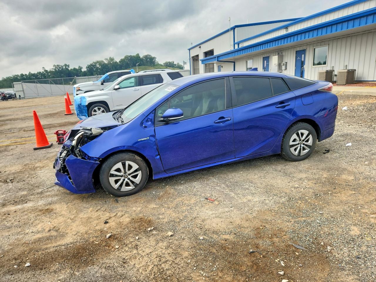 2016 TOYOTA PRIUS HYBRID 5D 2WD
