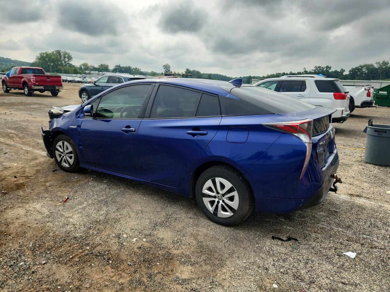 2016 TOYOTA PRIUS HYBRID 5D 2WD — снимка 2