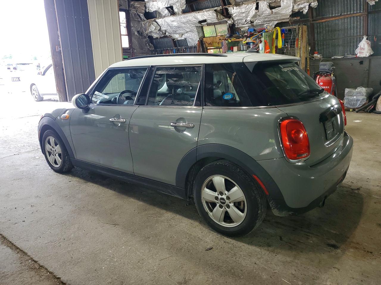 2016 MINI COOPER — снимка 2
