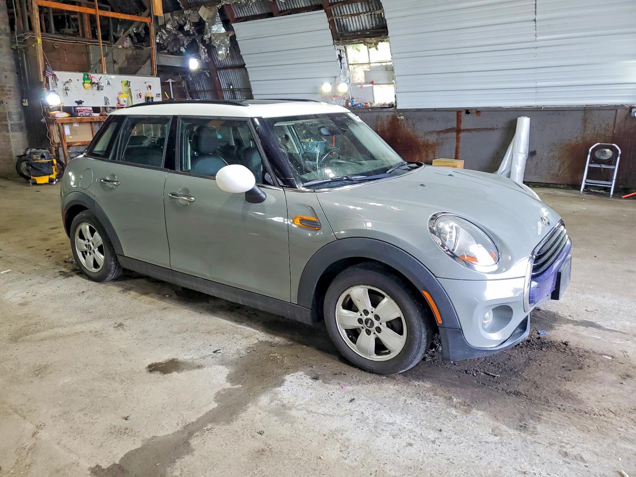 2016 MINI COOPER — снимка 4