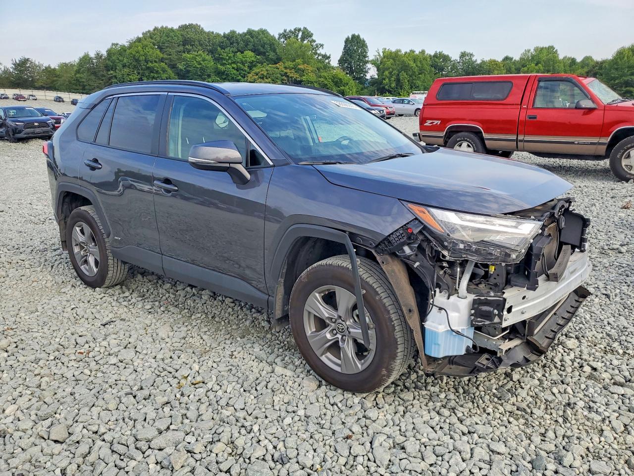 2024 TOYOTA RAV4 HYBRID XLE — снимка 4