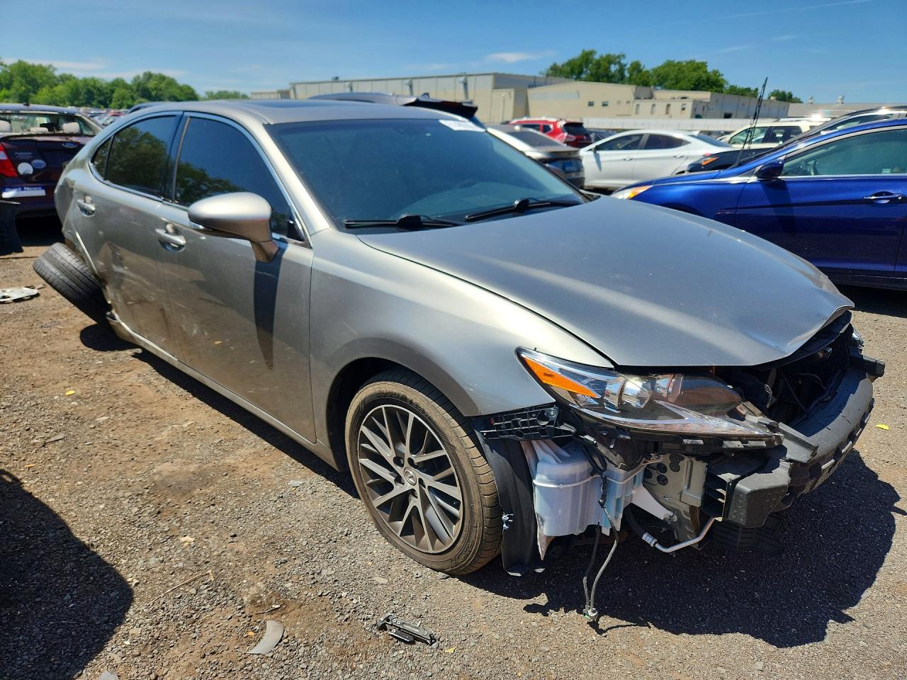 2016 LEXUS ES 350 — снимка 4