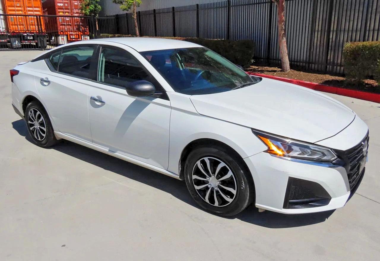 2024 NISSAN ALTIMA S