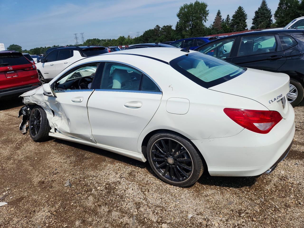 2014 MERCEDES-BENZ CLA 250 — снимка 2