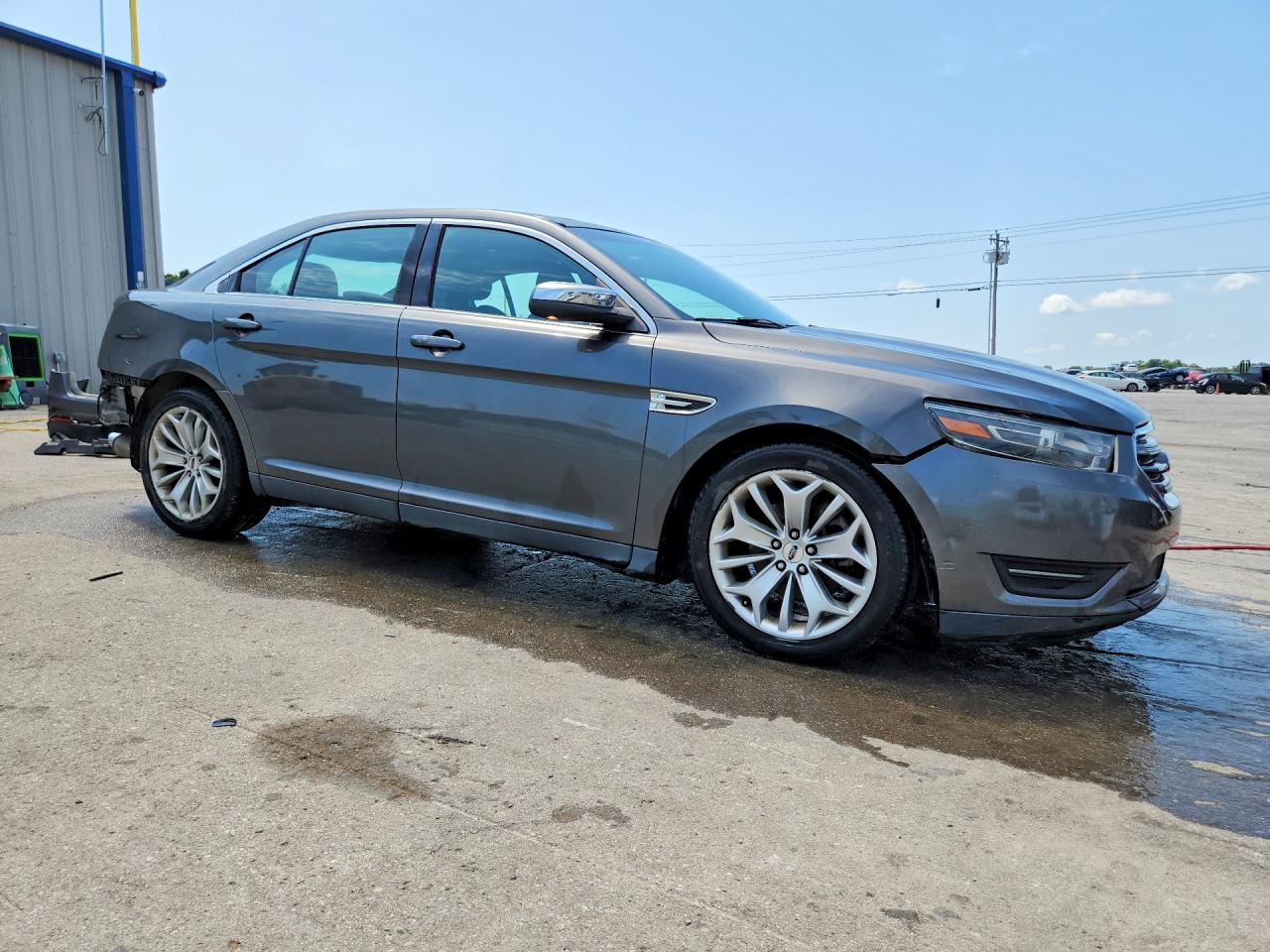 2017 FORD TAURUS LIMITED — снимка 4