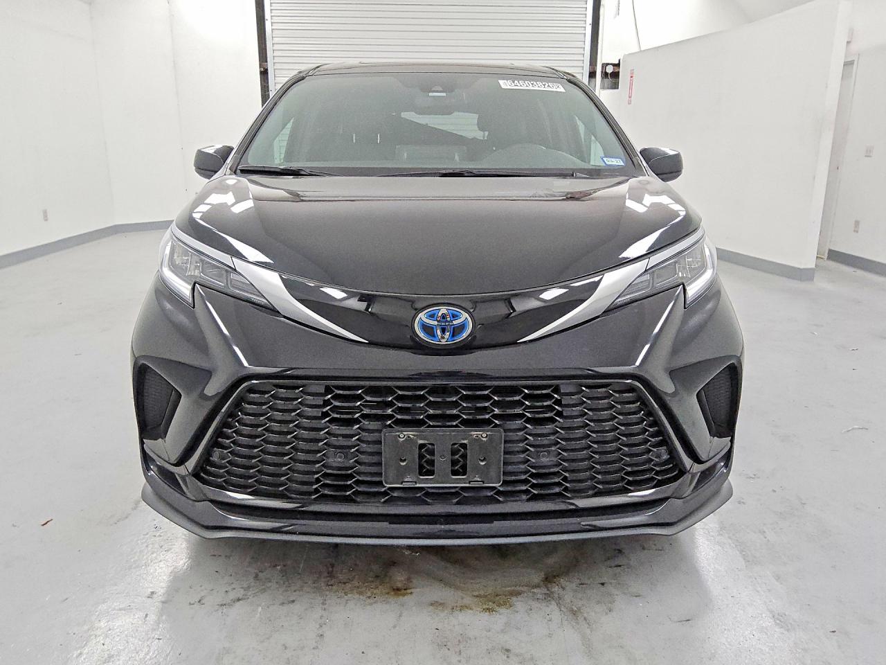 2024 TOYOTA SIENNA XSE — снимка 5