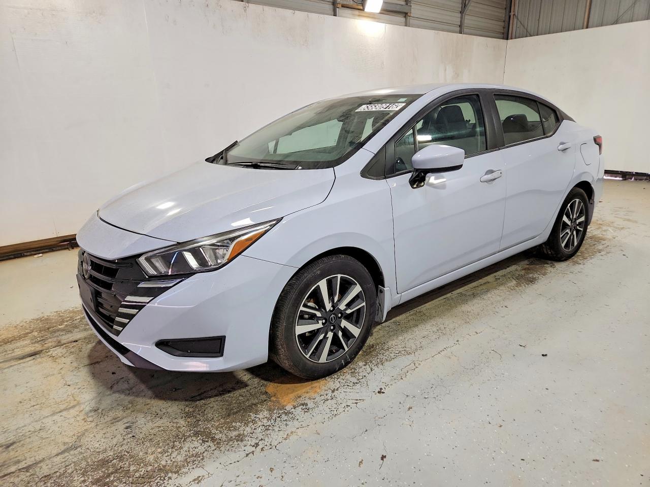 2024 NISSAN VERSA SV